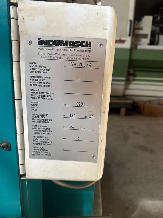 Mașină hidraulică de crestat tablă INDUMASCH VA 200/4