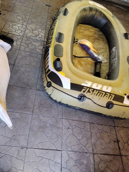 Продам лодку двухместную