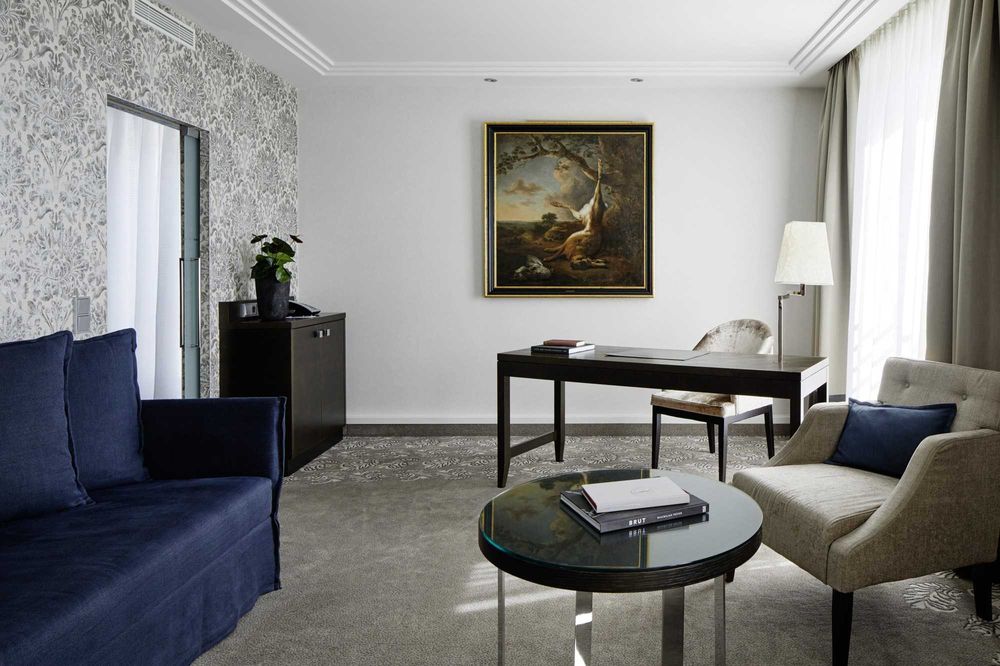 Столове тип кресло луксозни