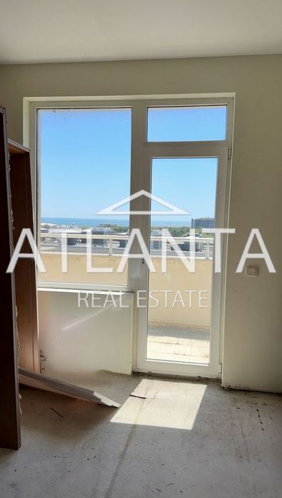 Продава се Тристаен апартамент в к.к. Св.Св. Константин и Елена - 140 кв.м за 1272 €/кв.м - Снимка #3