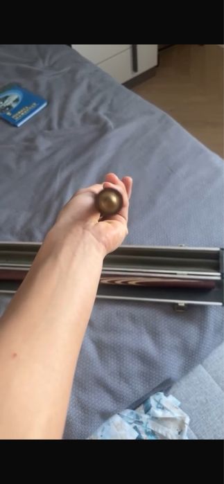 кии билярдный.