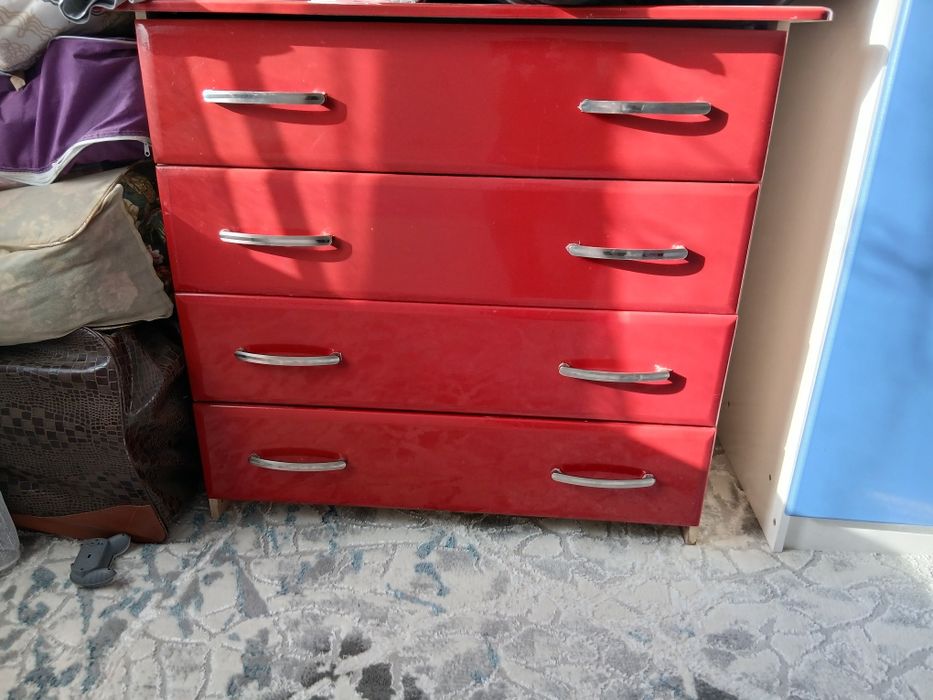 Chestr kravat tumbochka