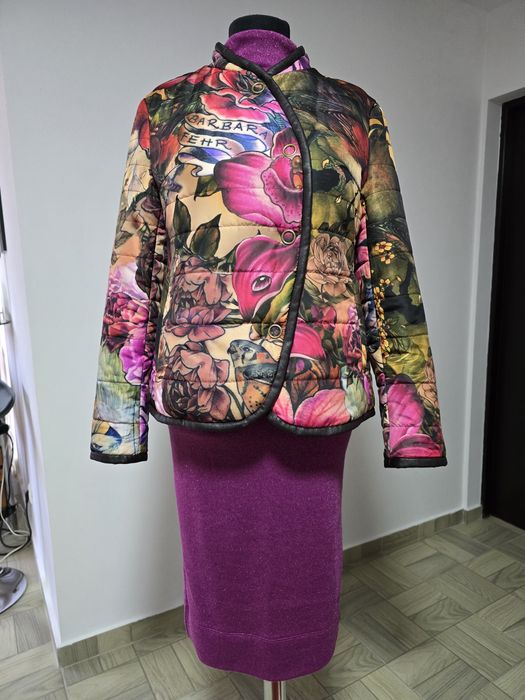 Geaca model de lux italian, imprimeu floral, perfectă pentru primăvară