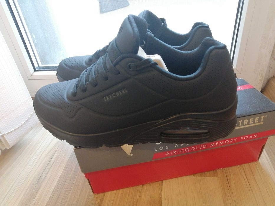 Маратонки Skechers Uno Stand On-Air