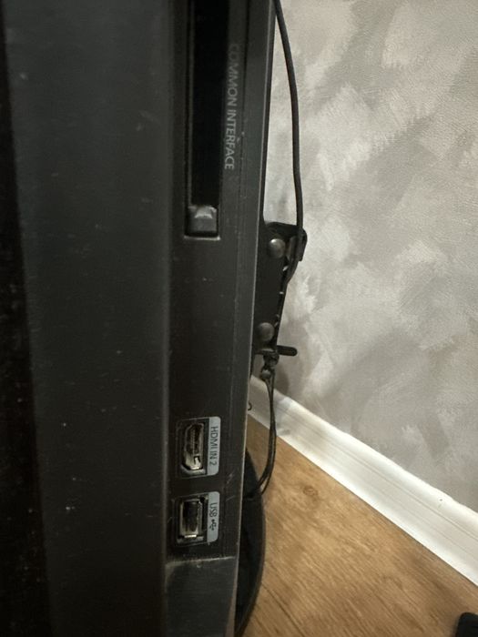 Продам телевизор