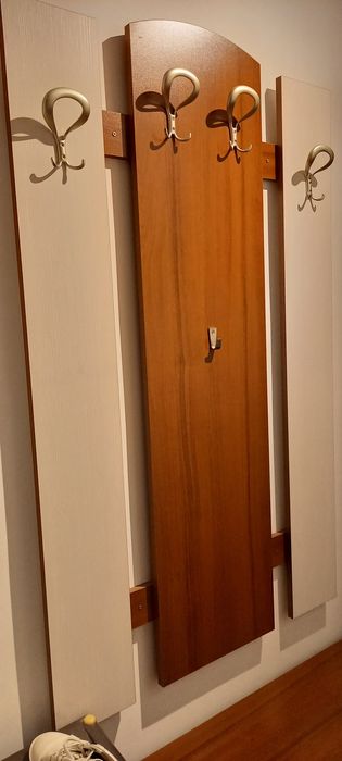 Портманто в отлично състояние.