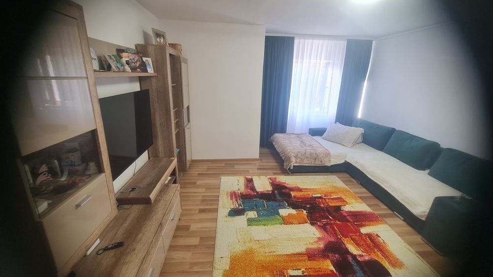 Apartament 3 camere mobilat/utilat