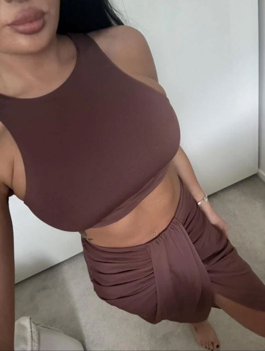 Страхотен сет в кафяво