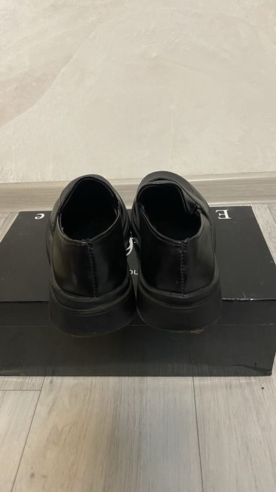 Школьная обувь 35 р