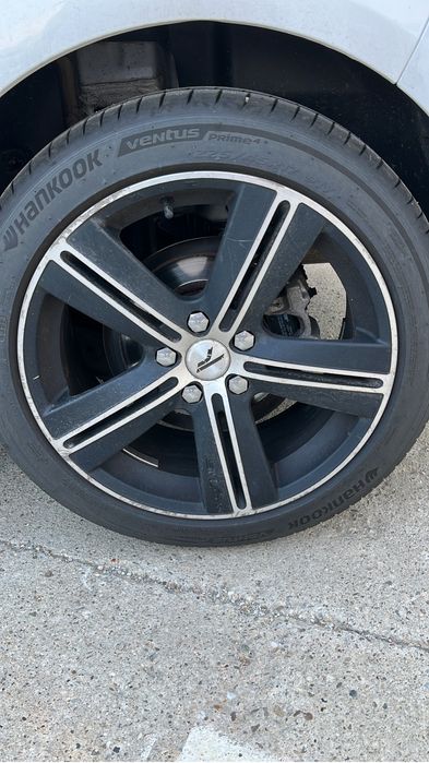 Vand cauciucuri de vara cu jante R17