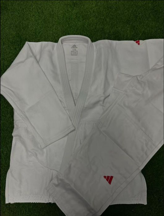 Кимано Дзюдо/Judo Adidas Red
