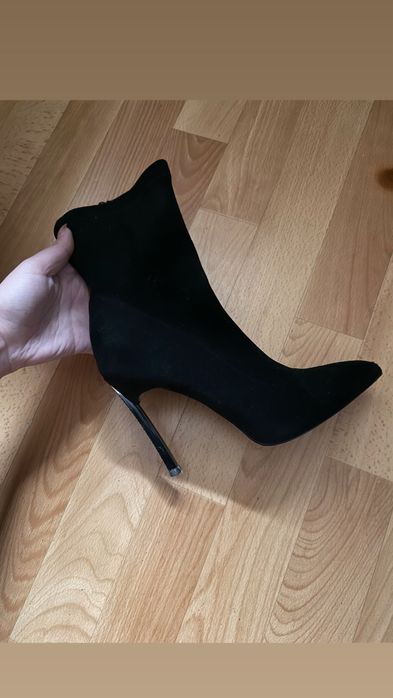 Ботильоны 37-37,5 р