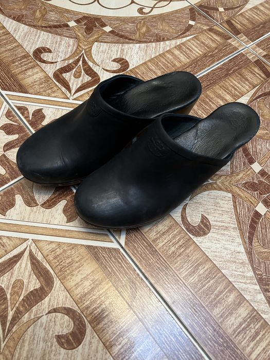 Продам обувь женскую сабо