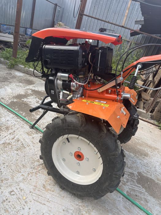Vând/Schimb motocultor