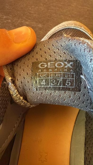 GEOX Adidasi baieti / dama , piele intoarsa , marimea 37