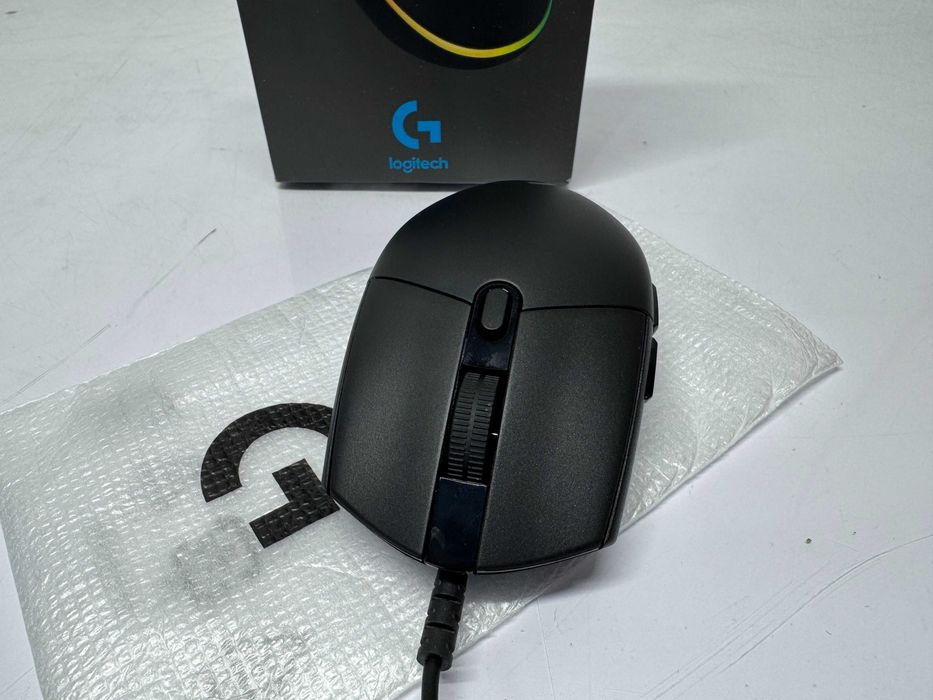 Мишка Logitech G203, USB, гейминг, RGB подсветка, черна