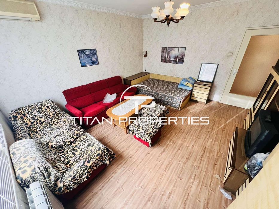 Дава се под наем Едностаен апартамент в Бургас, Славейков - 42 кв.м за 280.5 € - Снимка #1