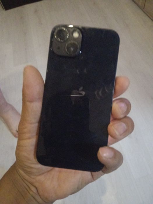 iPhone 13 de vânzare