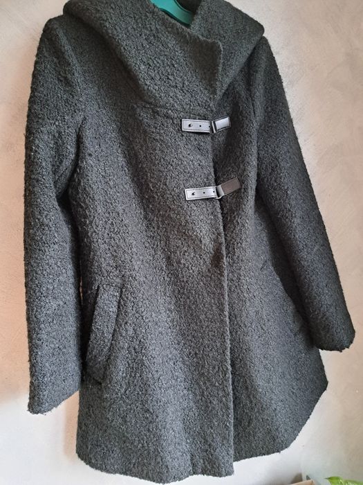 Дамско вълнено палто Zara s размер,подарък шал