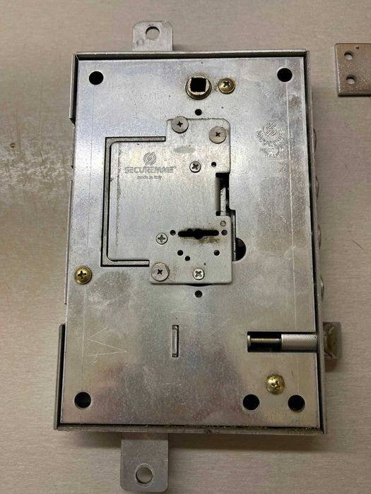 Брава SECUREMME с три бр. ключове