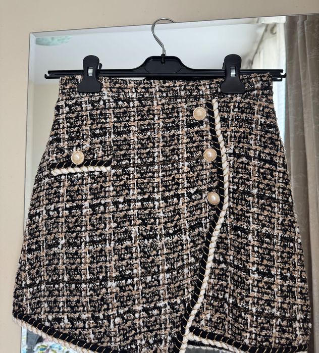 Дамска пола- панталон букле