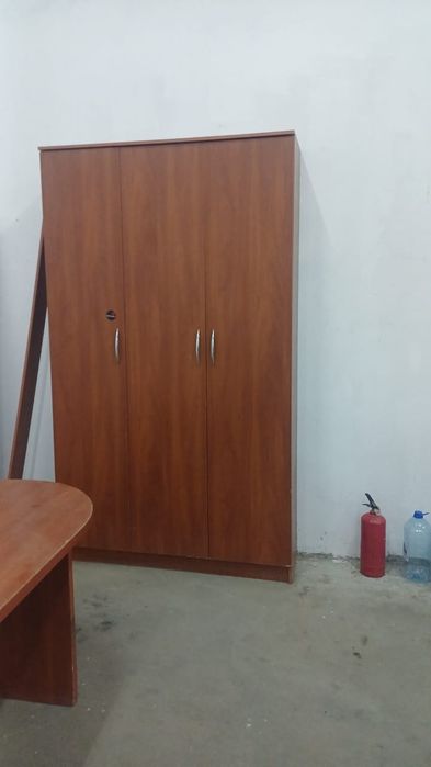 Мебель двери шкаф столы