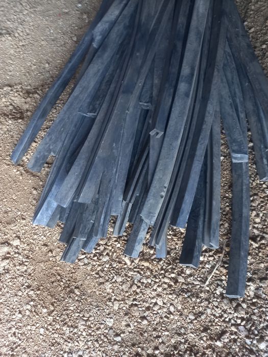 Уплотнитель резиновый