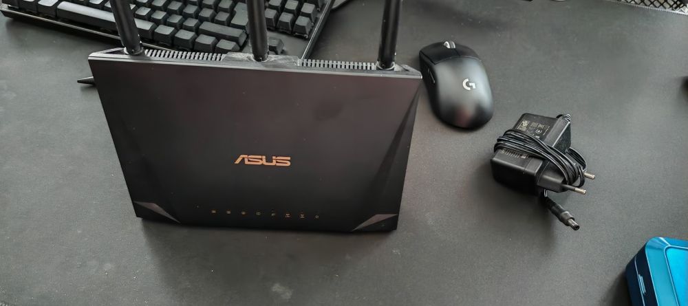 Router Asus RT-AC85P