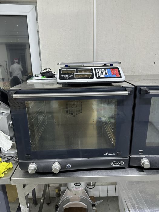 Продаю UNOX Anna