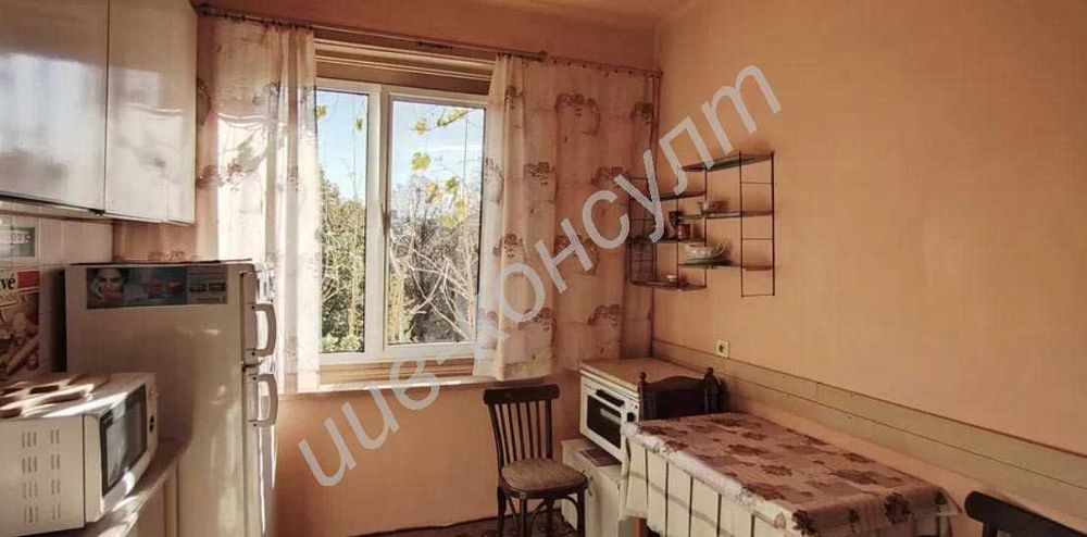 Продава се Тристаен апартамент в Велико Търново, Център - 95 кв.м за 943 €/кв.м - Снимка #7