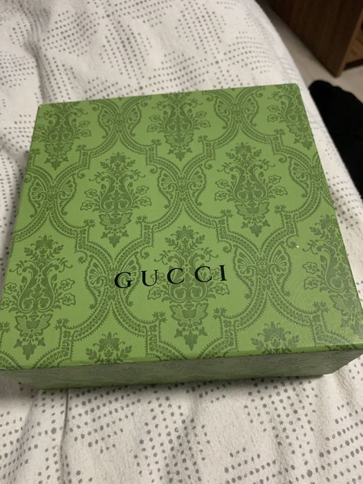 Curea Gucci piele sigla aurie