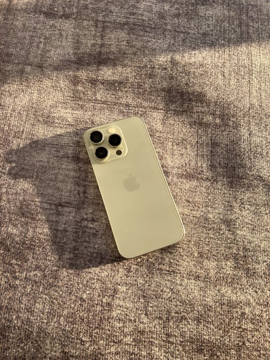 iPhone 15 Pro 128gb 100%