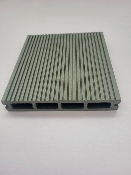 Montaj si Distributie Deck si Scandura Wpc in toata Romania