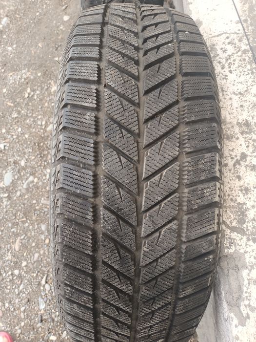ШИНЫ 225/60R17 срочно