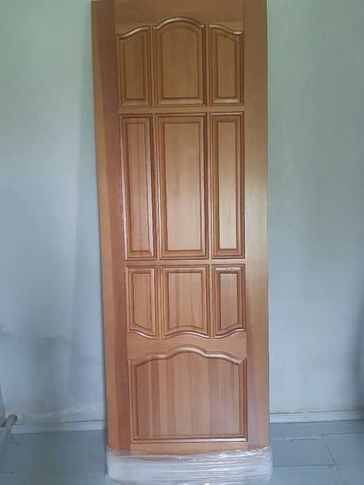 Продам дверь 70×200 Дерево