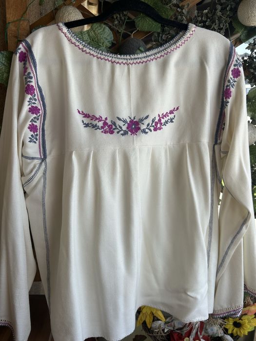 Ie traditionala handmade