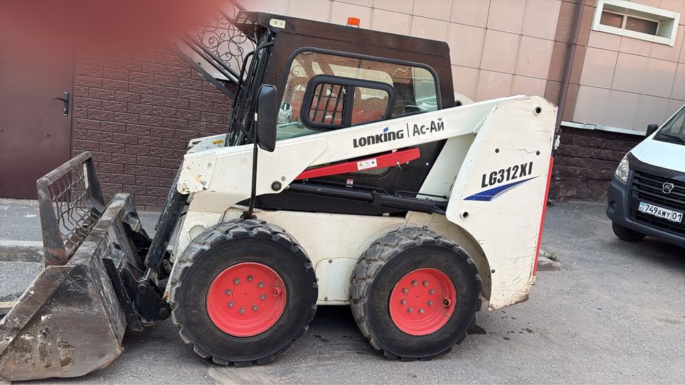 Аренда услуга бобкат Bobcat мксм мультик миник минипогрузчик вила щетк