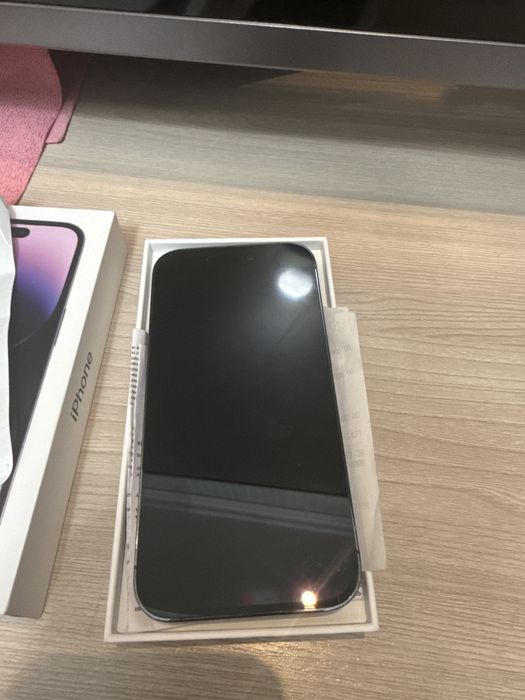 Продам Iphone 14 pro