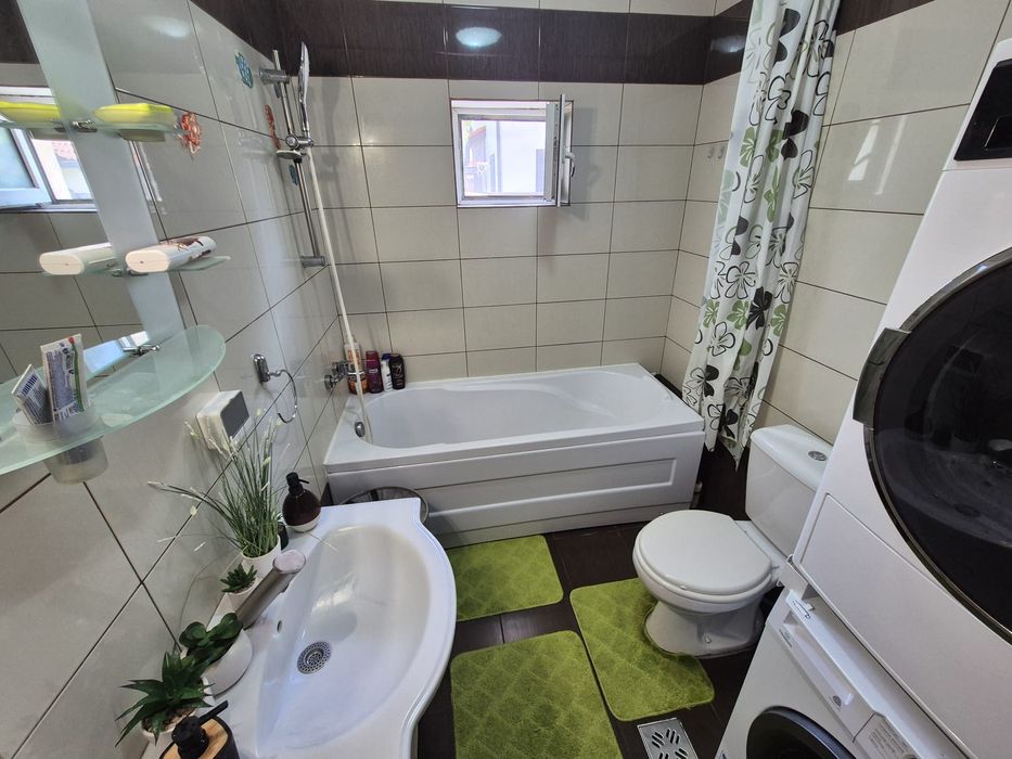 Inchiriez apartament in Giroc zona Planetelor