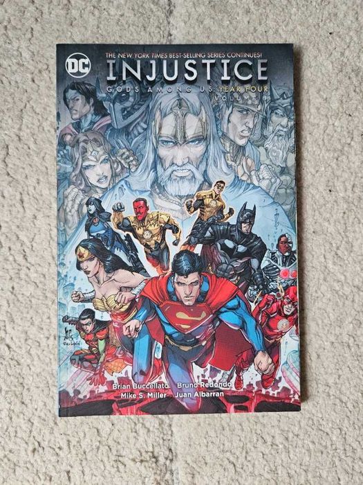 Benzi Desenate DC Injustice Gods Among Us