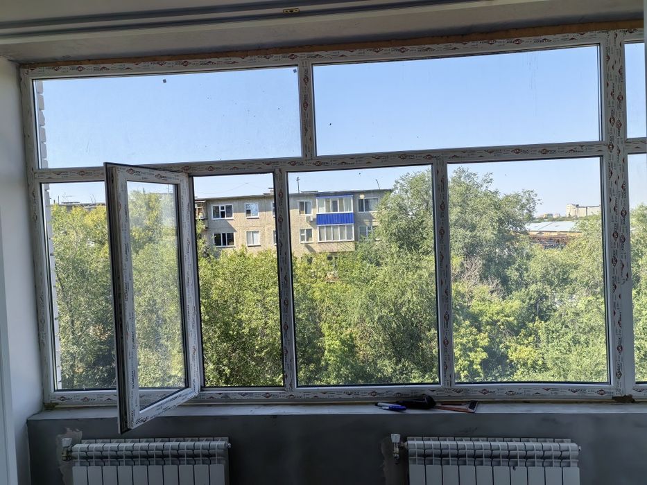 Продам раму со стеклопакетом