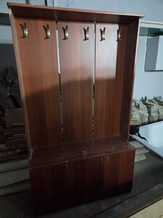 Пподается прихожка