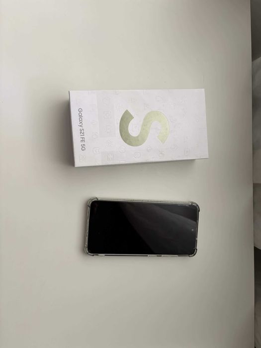 Samsung Galaxy S21 FE 5G – маслинено зелен, с кутия