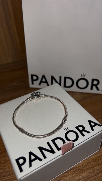 Гривна Пандора