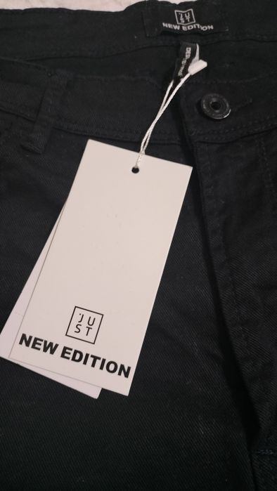 Джинсы стрейч мужские новые. Бренд just.