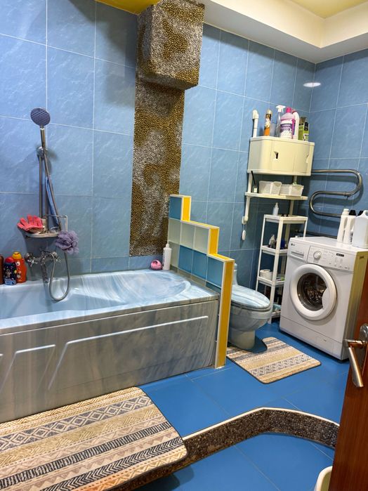 Продаю трехкомнатную квартиру