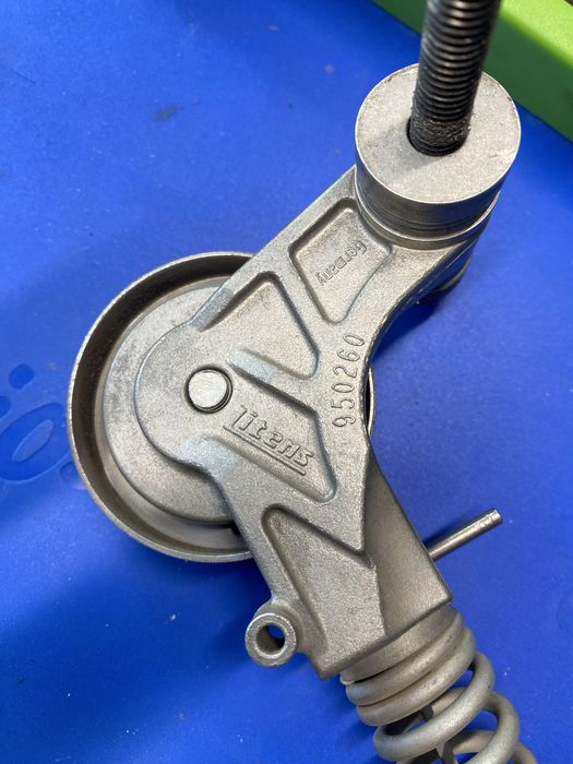 Обтегач Opel Corsa C 1,4