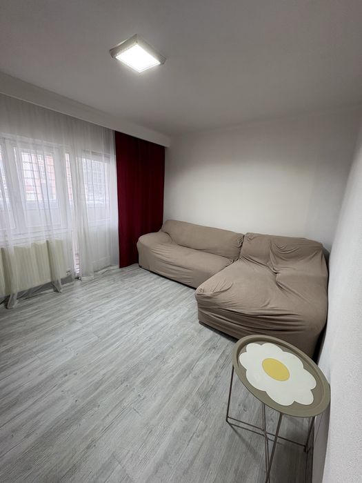 Închiriez apartament 2 camere