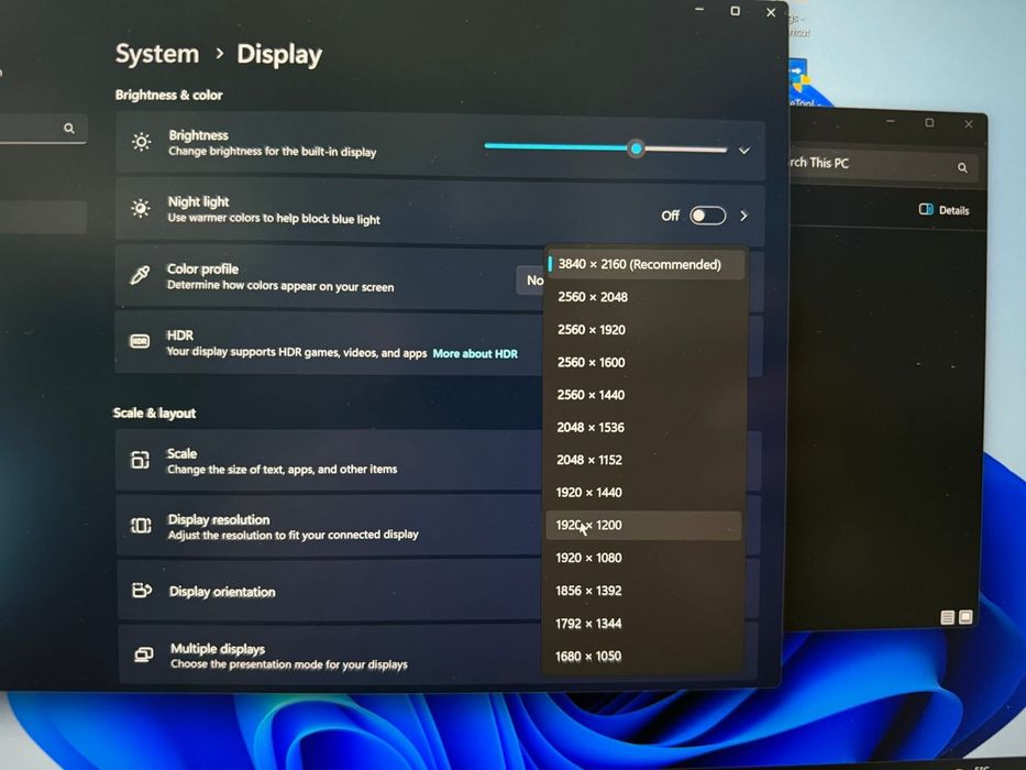 Lenovo ThinkPad T14S-i7 11th-32gbram-1tb Ssd-4K-sim4G -win11