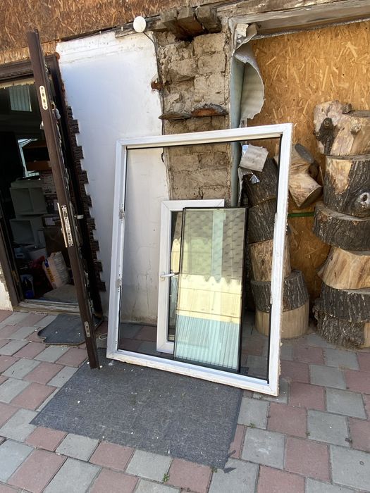 Продам пластикове окно